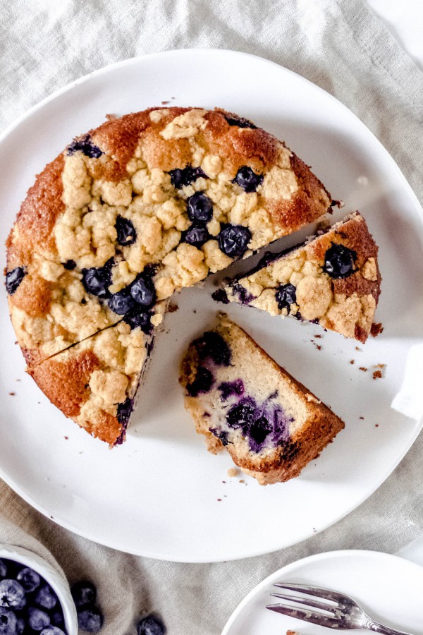 Anna_Lee_Eats_Blaubeer-Streuselkuchen