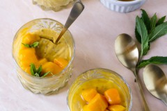 Anna_Lee_Eats_Mango_Chia_Pudding