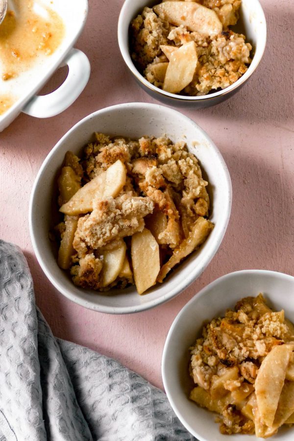 Anna_Lee_Eats_Veganer_Apfel-Crumble