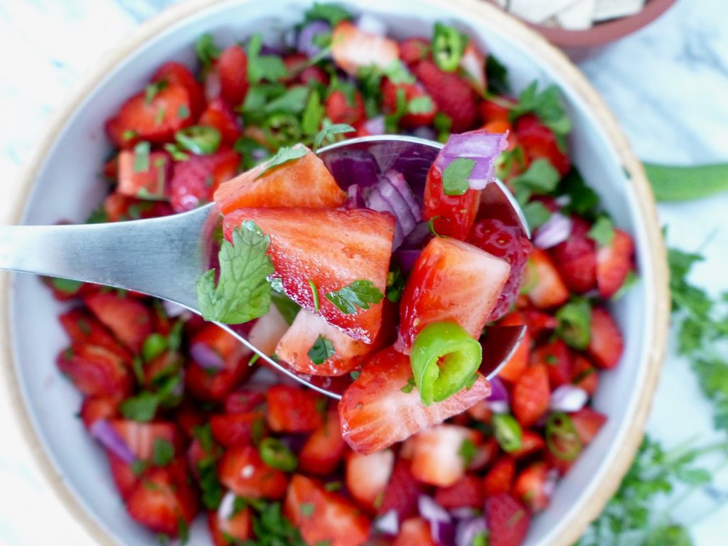 Erdbeer-Salsa - Anna Lee EATS.