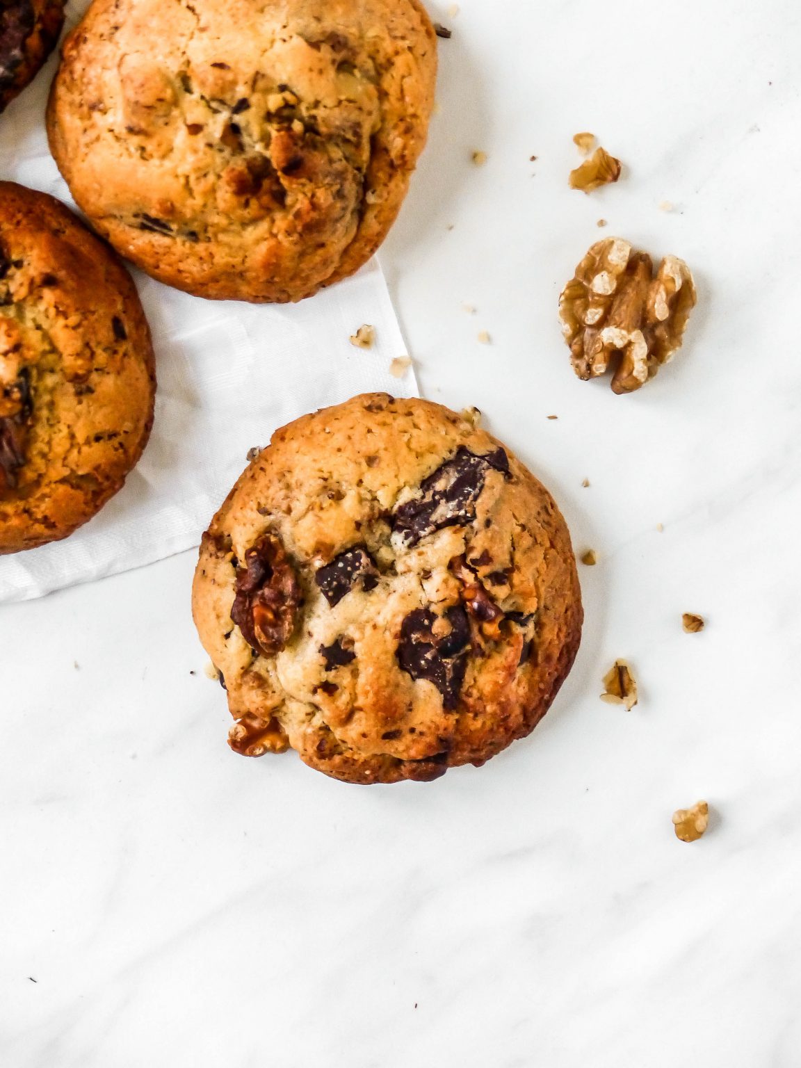 Walnuss-Rosinen-Cookies - Anna Lee EATS.