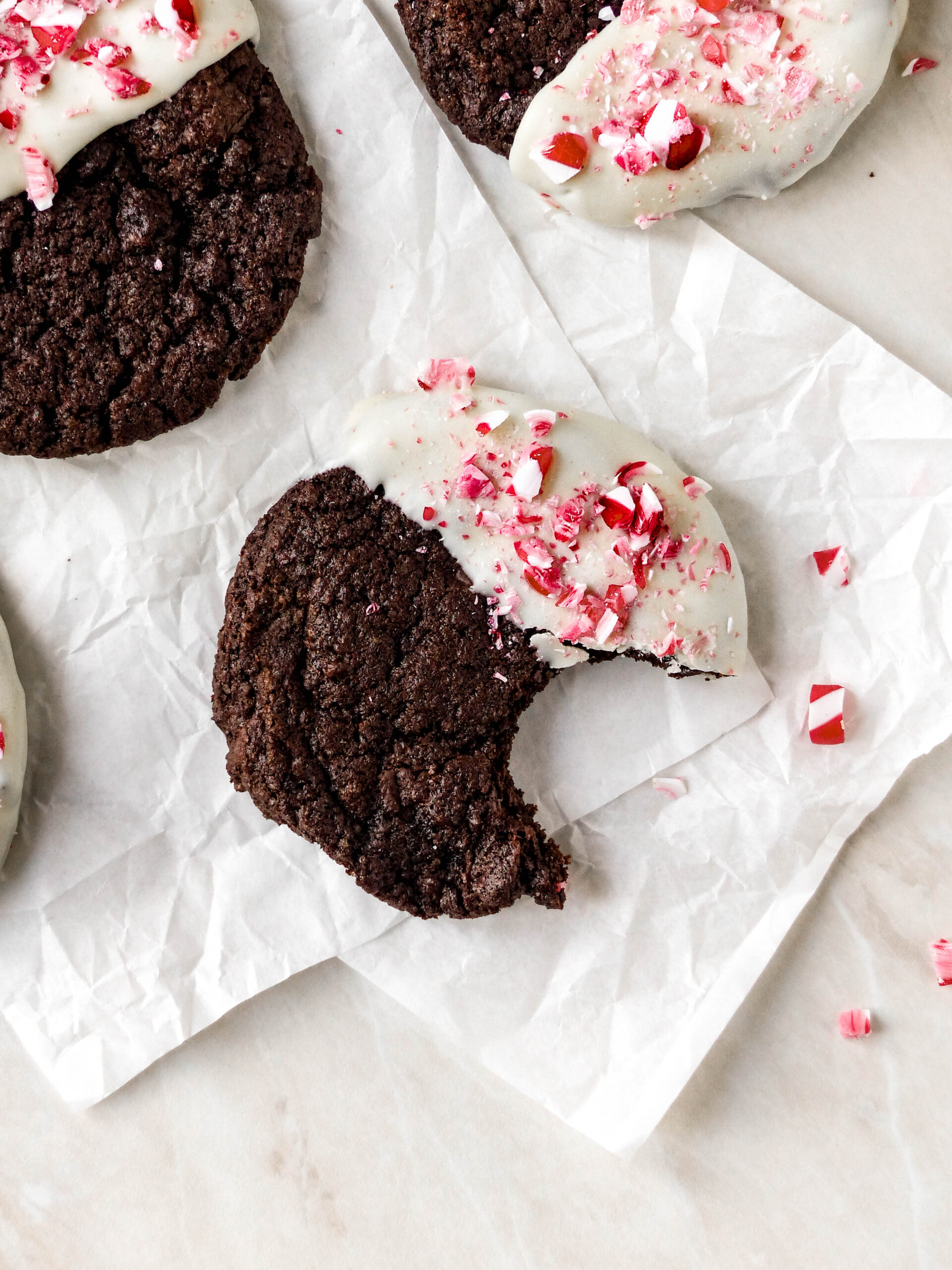 Schokoladen Pfefferminz Cookies- Anna Lee EATS.