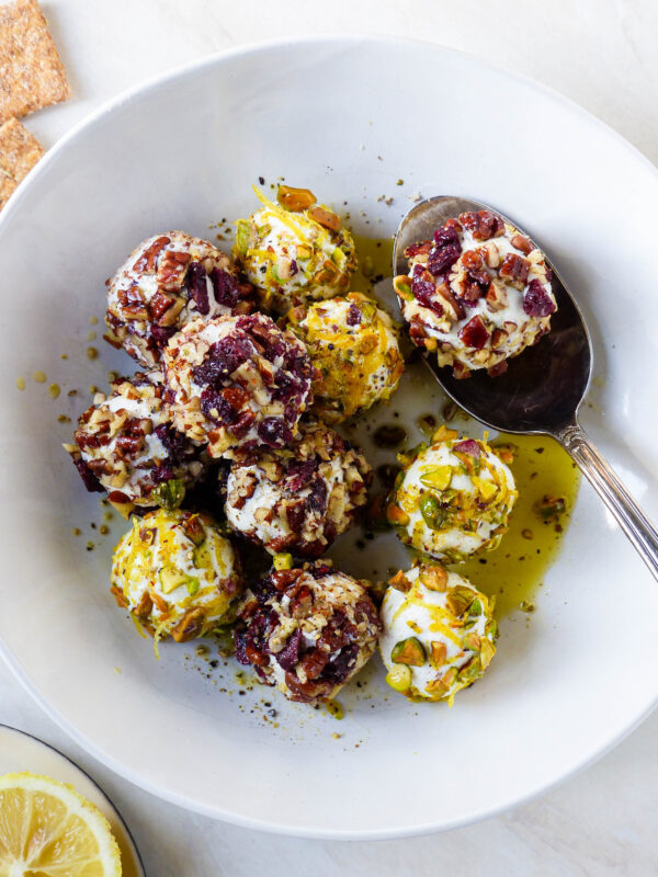 Haselnuss Joghurt mit karamellisierten Feigen - Anna Lee EATS.